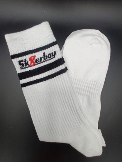 sk8erboy victory socken extra dünn in bekannter qualität jedoch besonders leicht und ideal für den sommer in weiss und nahaufnahme von der seite